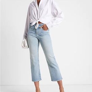 Express Mid Rise 90s Ankle Boot Jeans. BRAND NEW!